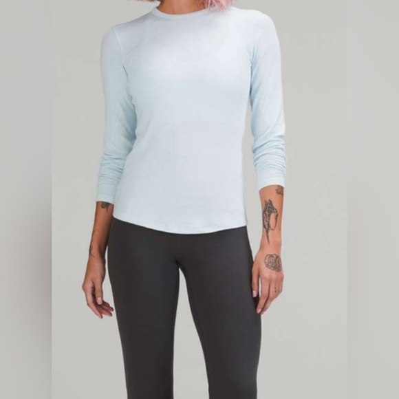 Lululemon Hold Tight Long Sleeve Shirt - Picture 2 of 8
